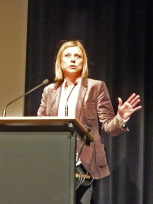 E. Tillieux (Waals Minister van Volksgezondheid, Sociale zaken en Gelijkheid van kansen)
